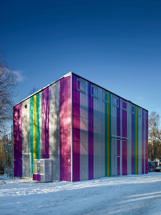 Polycarbonate Colorful Wall